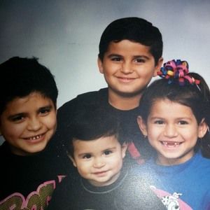 Meet your Posher, Yessica